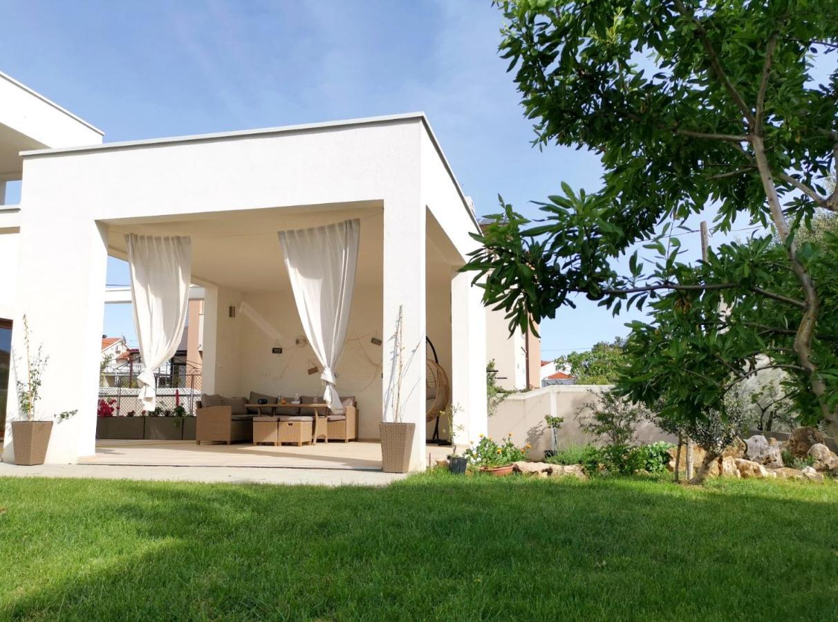 Apartments Leticia Врси Екстериор снимка