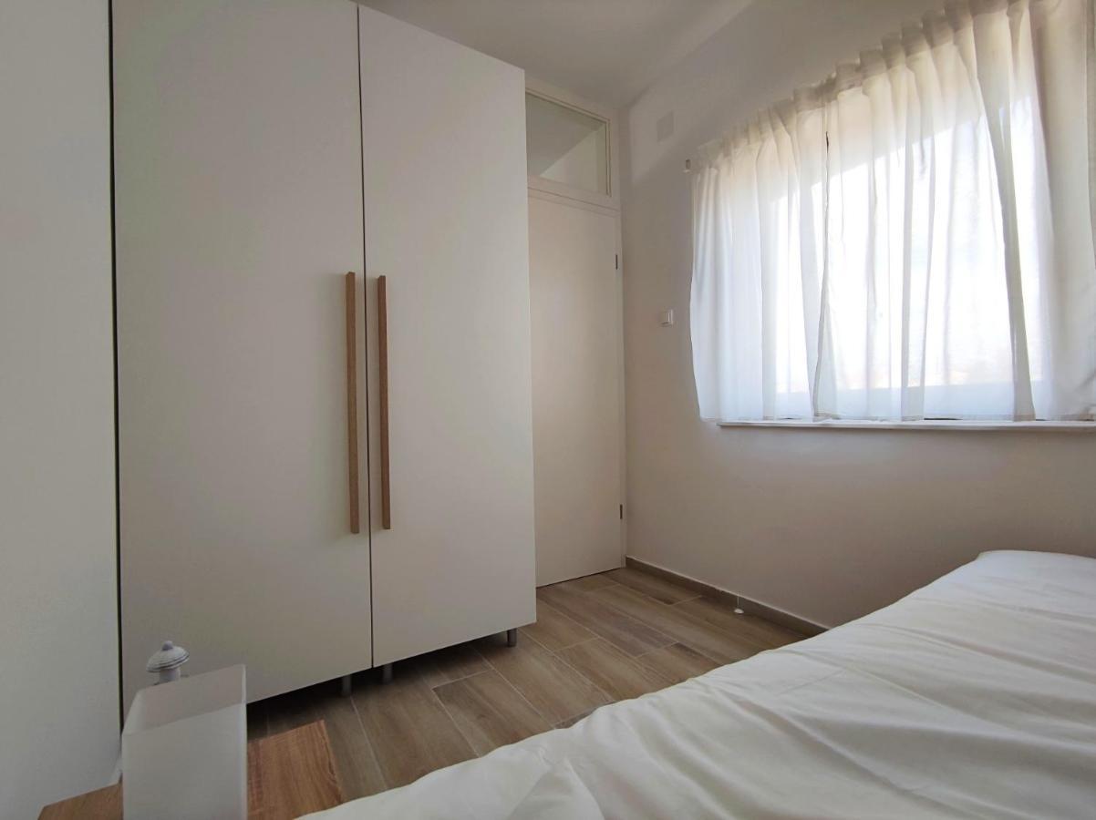 Apartments Leticia Врси Екстериор снимка