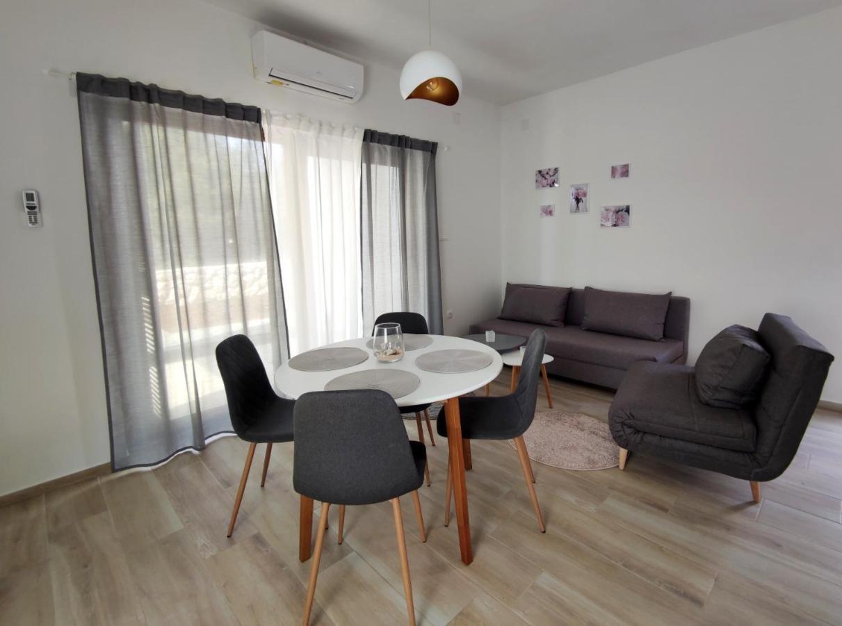 Apartments Leticia Врси Екстериор снимка