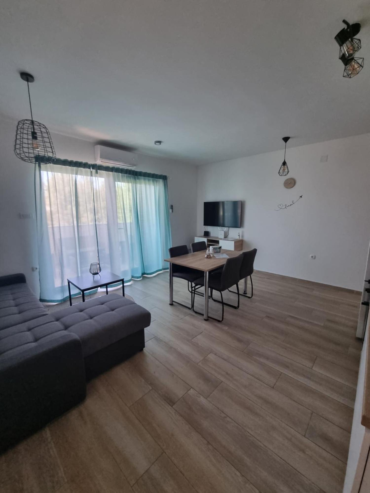 Apartments Leticia Врси Стая снимка
